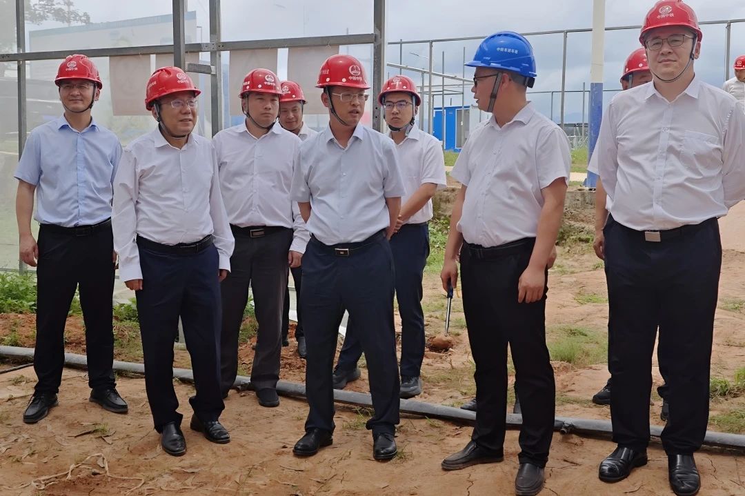 鐵（廣州）投資發(fā)展有限公司總經(jīng)理王江卡一行到東源縣全域土地綜合整治一期EPC總承包項目調(diào)研指導工作.jpg
